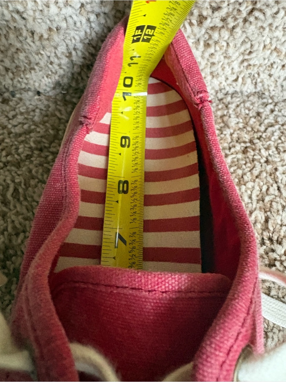 Vionic Women's Red Jean Fabric Sneaker Shoes. - Picture 14 of 14